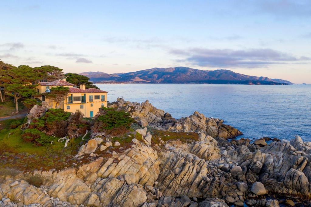 Located on famed Sunset Point and arguably the best oceanfront lot in Pebble Beach, this extraordinary property available for the first time in 50 years presents a unique opportunity to remodel a 1930s estate or build your dream home. True panoramic views extend from Point Lobos, to the Big Sur coastline, onward to the endless Pacific and up to Cypress Point; the setting is unlike any other. Offering ultimate privacy on coveted 17 Mile Drive, this site provides a unique opportunity to purchase the adjoining 4 acre lot to build a guest house or second residence. When only the best will do.