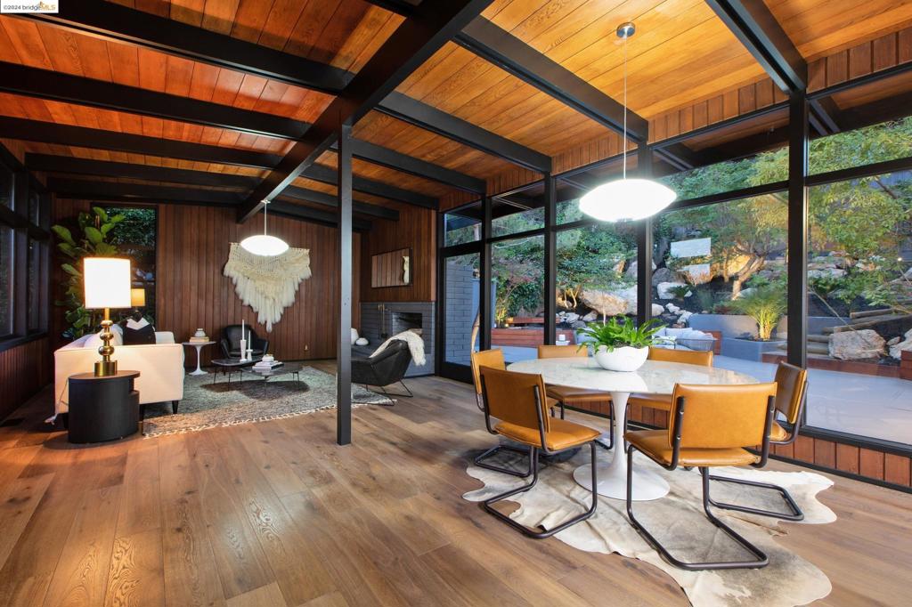 THOUSAND OAKS - Residential