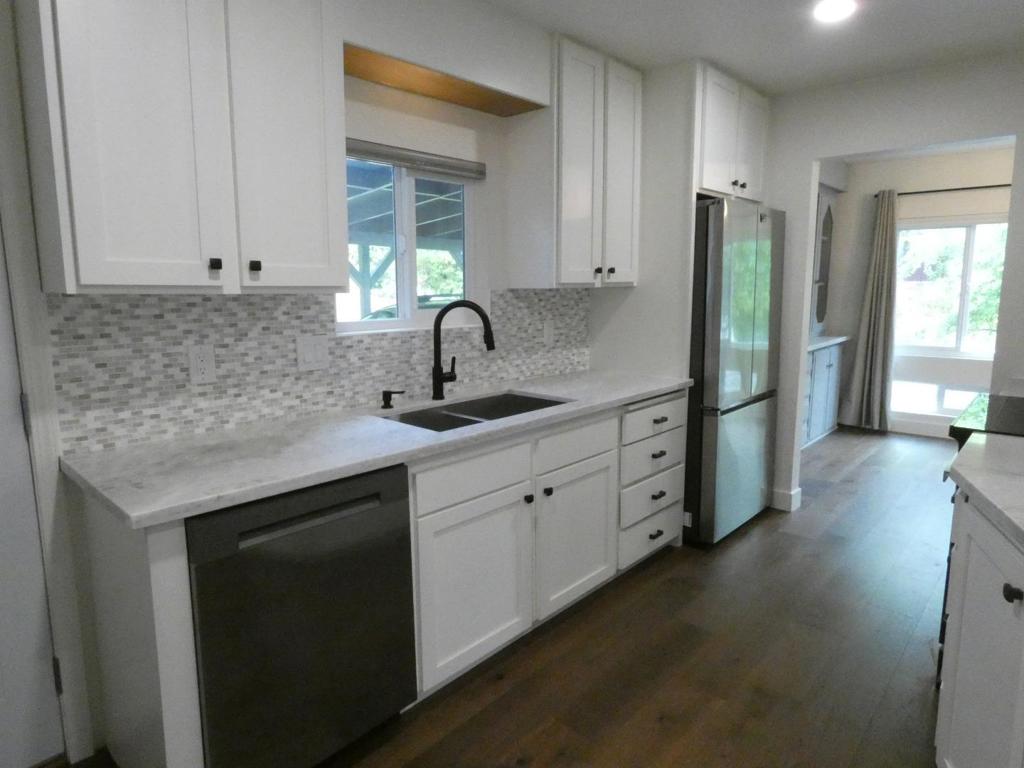 552 Bean Creek Road 126