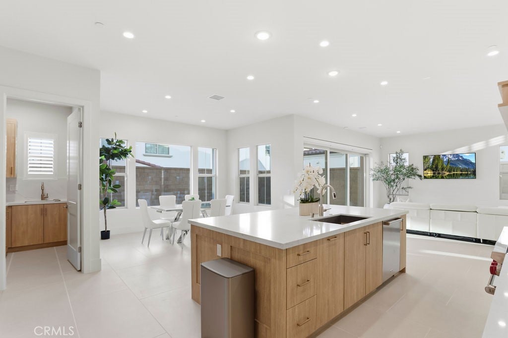 108 Oakstone, Irvine CA 92618 - Photo 17