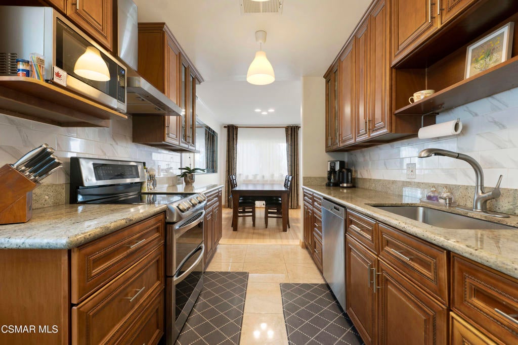 Photo of 4915 Tyrone Avenue #125, Sherman Oaks, CA 91423 (MLS # 226004081)