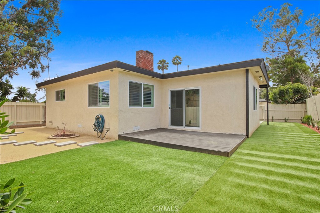 Recently Remodeled Back Unit in Lomita Duplex! Welcome to 2477 W 253rd St — a beautifully updated back unit in a charming Lomita duplex. This move-in-ready home offers comfort, privacy, and modern conveniences. Enjoy a freshly remodeled interior with stylish finishes throughout. The unit features its own private fenced yard, in-unit laundry, and a dedicated 2 car garage for parking or extra storage. Tucked away in the back of the property, you'll appreciate the added quiet and seclusion while still being close to shopping, dining, and local freeways. A rare lease opportunity in a great location!