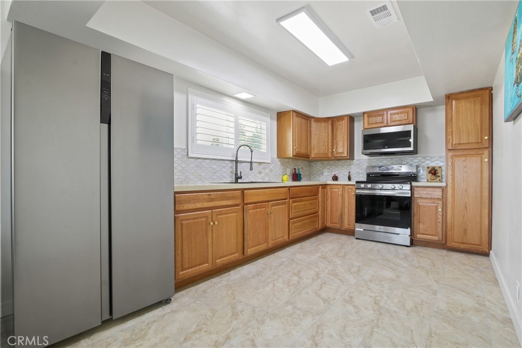 2477 253rd Street