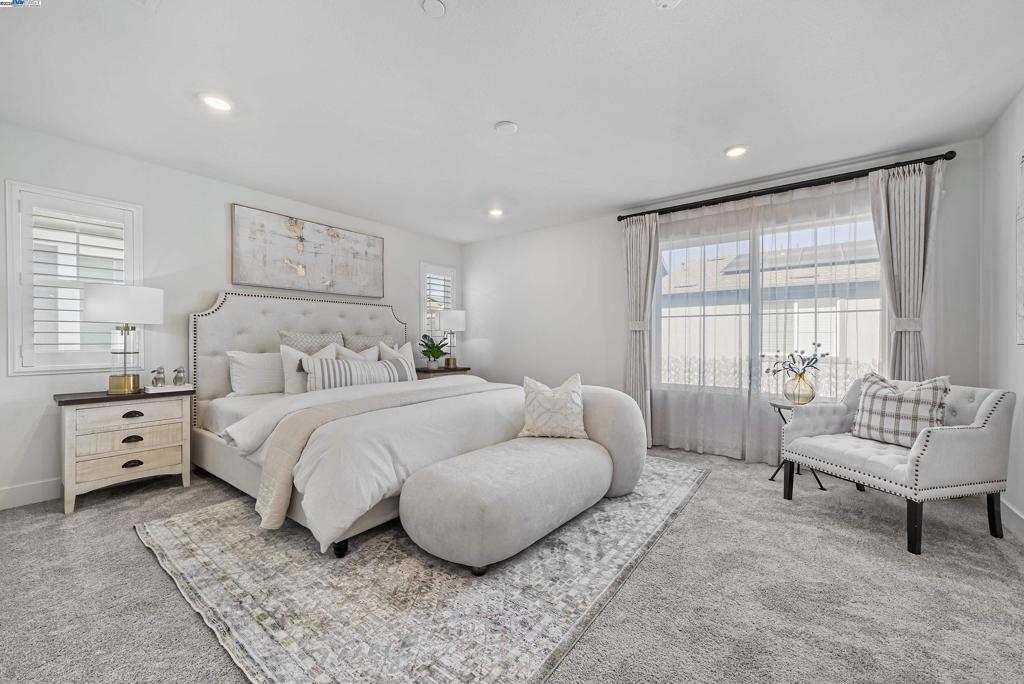 BRIDEWAY - Residential