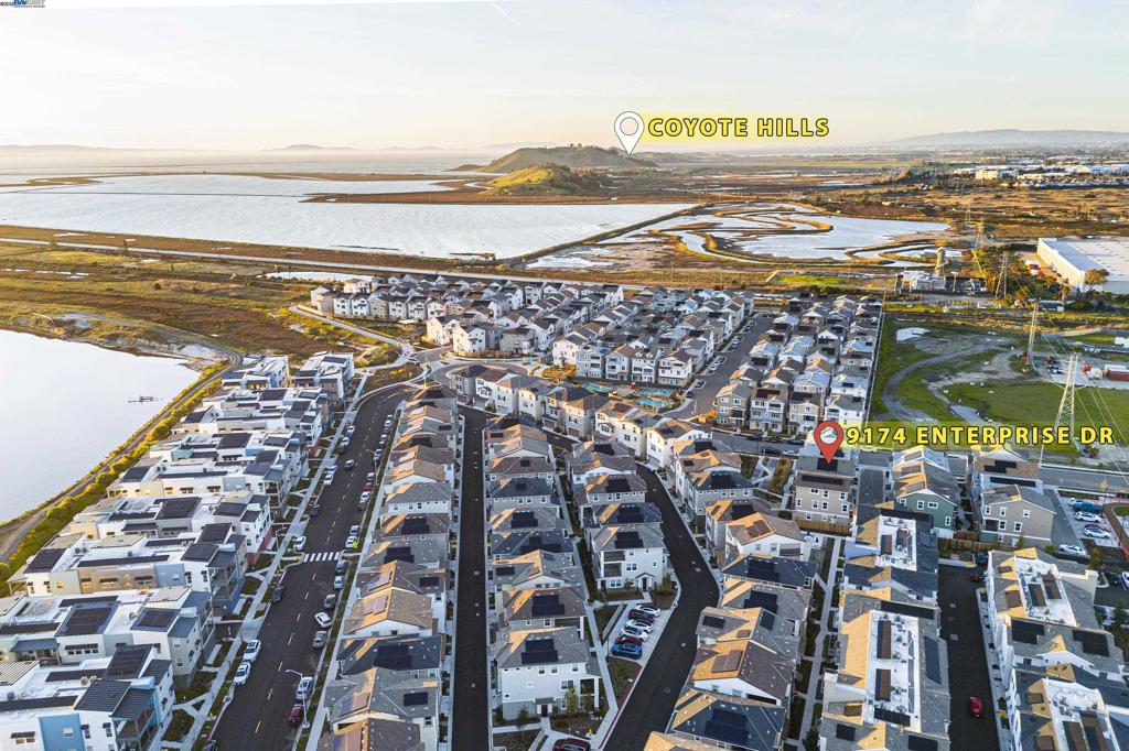 BRIDEWAY - Residential