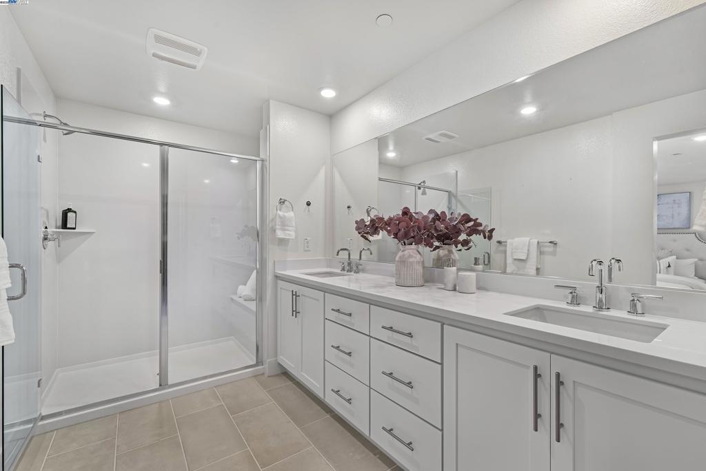 BRIDEWAY - Residential