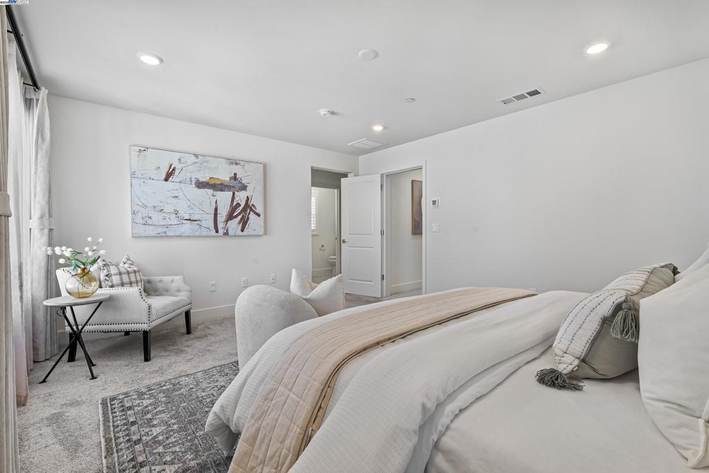 BRIDEWAY - Residential