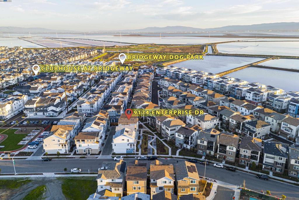 BRIDEWAY - Residential