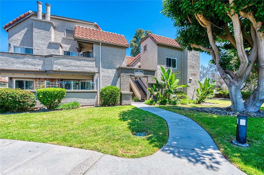 28282 Sorrento 147