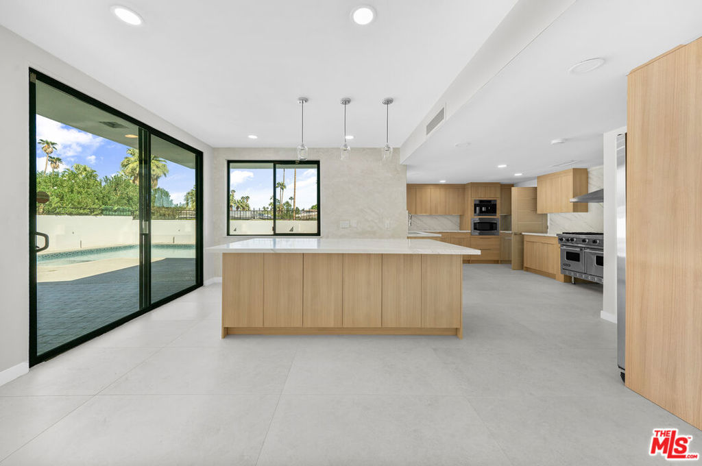 Indian Canyons - Residential