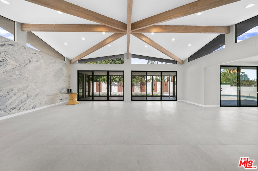 Indian Canyons - Residential