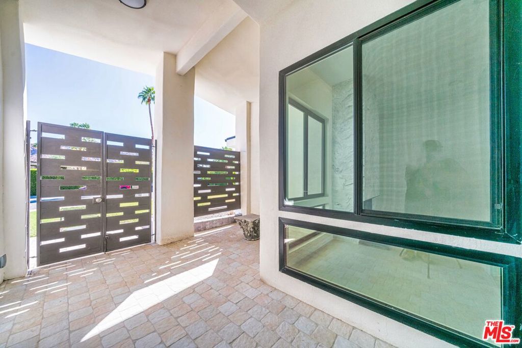 Indian Canyons - Residential