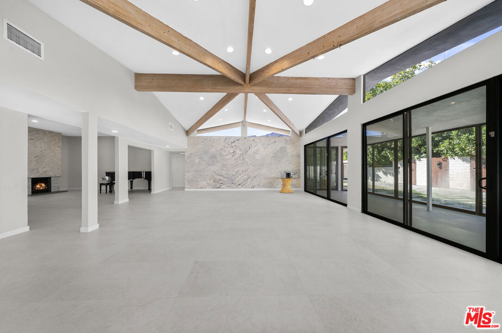 Indian Canyons - Residential