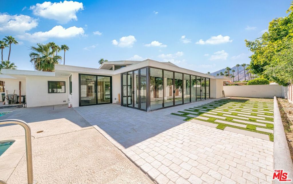 Indian Canyons - Residential