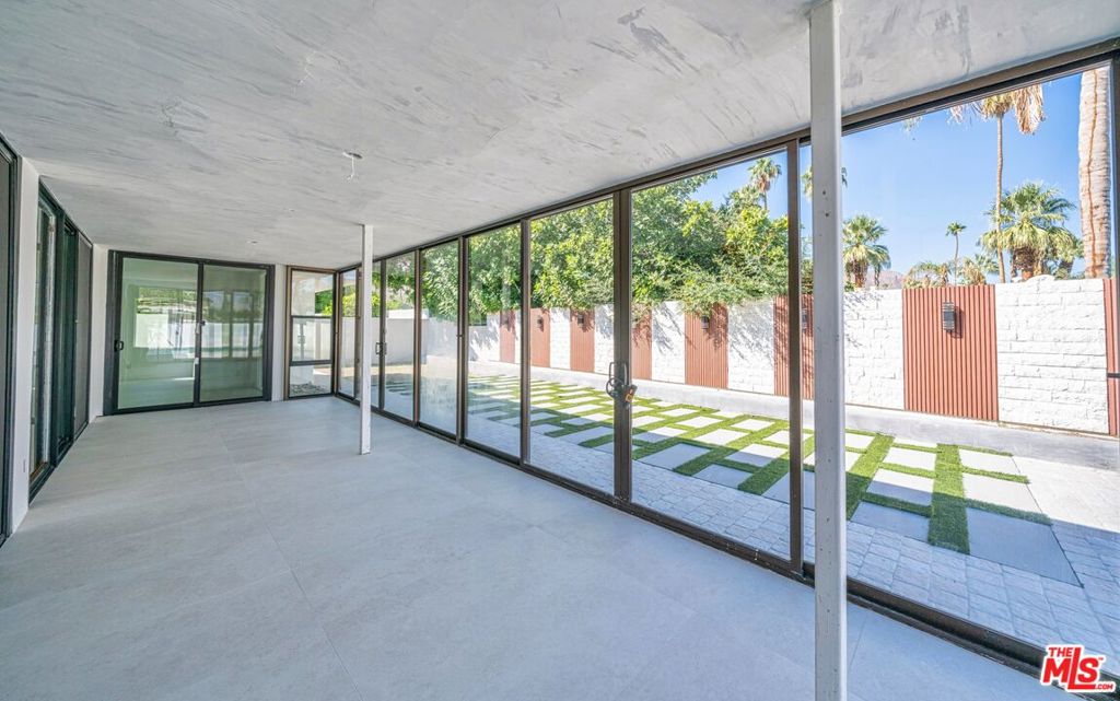 Indian Canyons - Residential