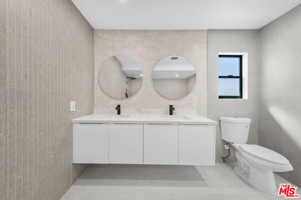 Indian Canyons - Residential