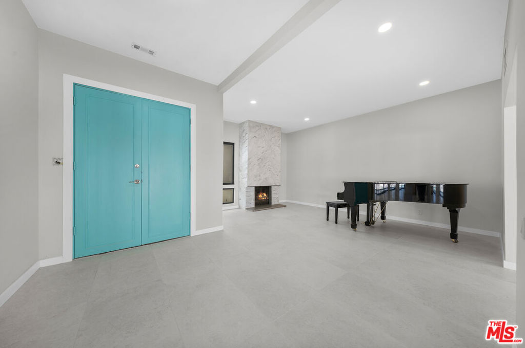 Indian Canyons - Residential