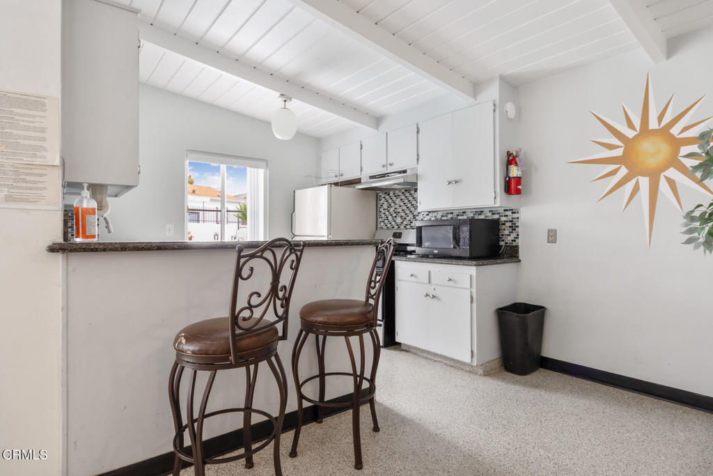 Mobile/Modular/Manufactured - Manufactured In Park