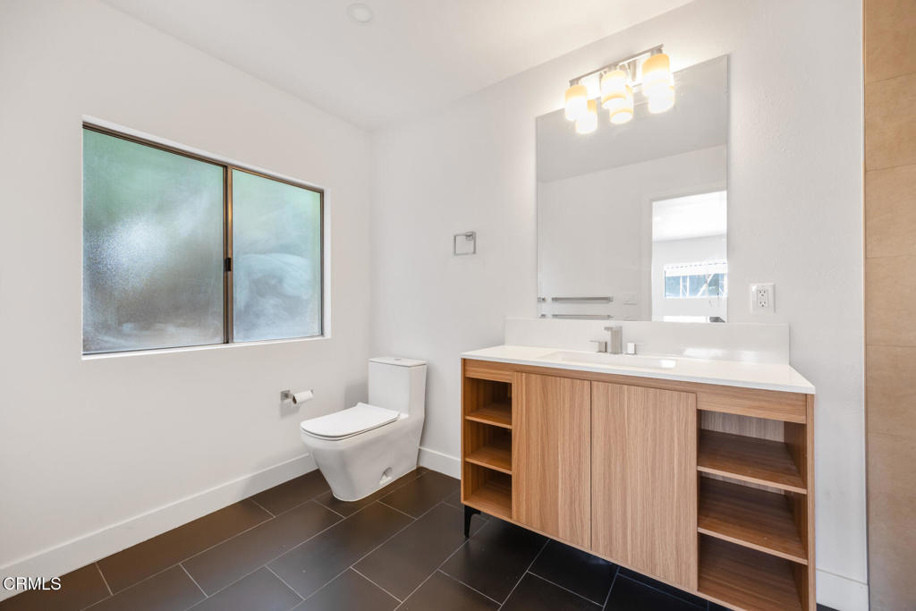 Mobile/Modular/Manufactured - Manufactured In Park