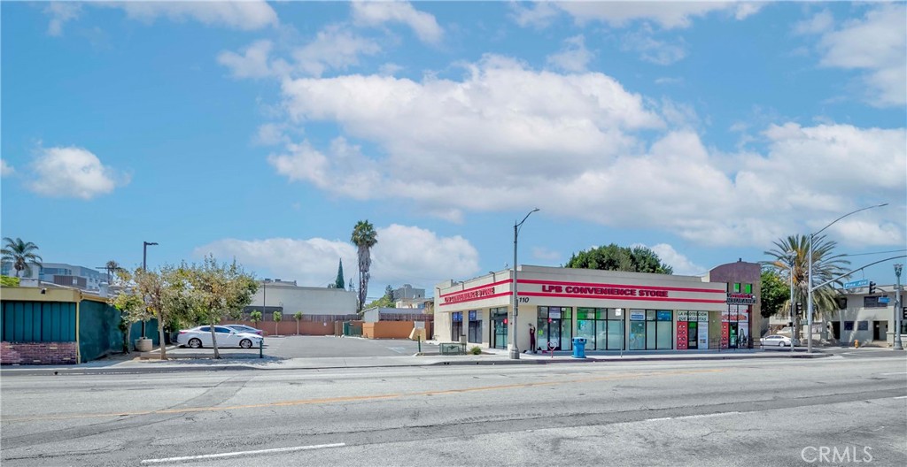 110 E Anaheim Street