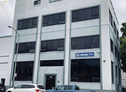 Photo of 238 9th Street St, Oakland, CA 94607 (MLS # 41131798)