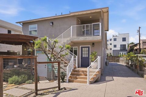 Photo of 340 N La Fayette Park Place, Los Angeles, CA 90026 (MLS # 26670249)