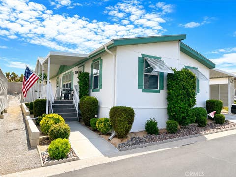 Photo of 54999 Martinez TRL #13, Yucca Valley, CA 92284 (MLS # JT26173556)