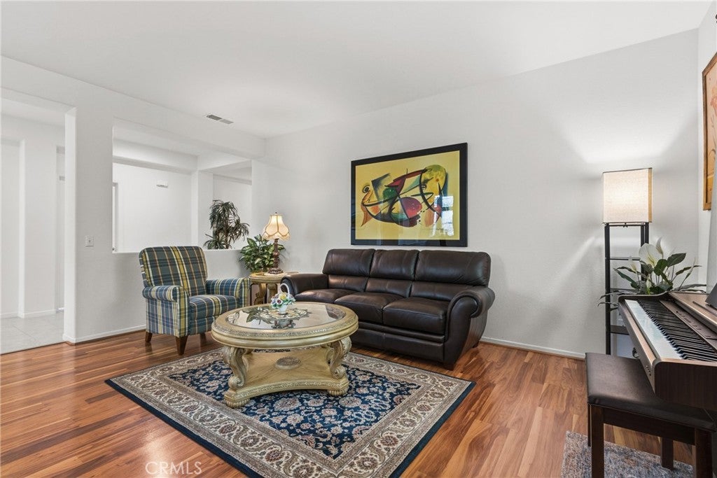 33145 Vermont