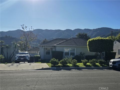 2944 Mayfield La Crescenta CA 91214