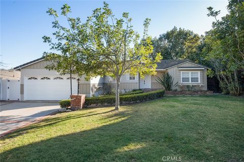 Photo of 28 Ranchview Road, Rolling Hills Estates, CA 90274 (MLS # PV26027973)