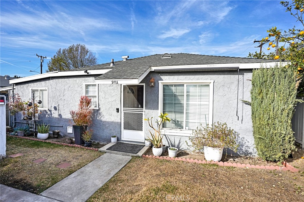 911 Genoa Street