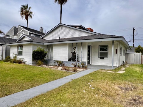 Photo of 23320 Anza Avenue, Torrance, CA 90505 (MLS # IV26221967)