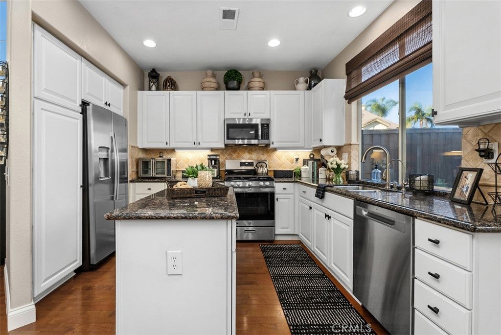 2 Daybreak, Rancho Santa Margarita CA 92688 - Photo 6