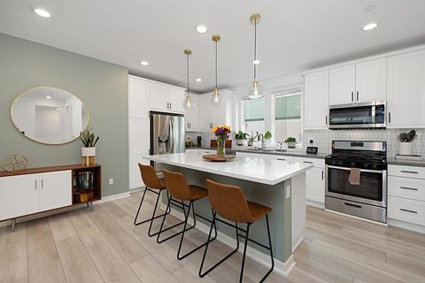 10456 Newbliss Way Mira Mesa CA 92126