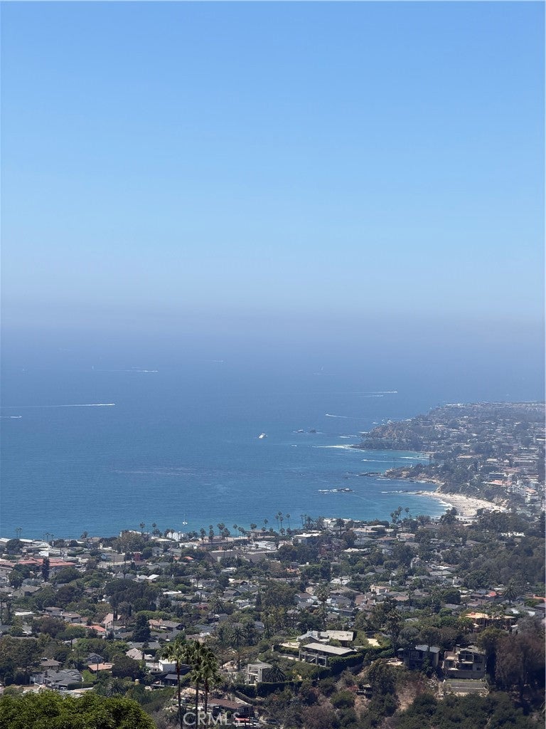 1361 La Mirada