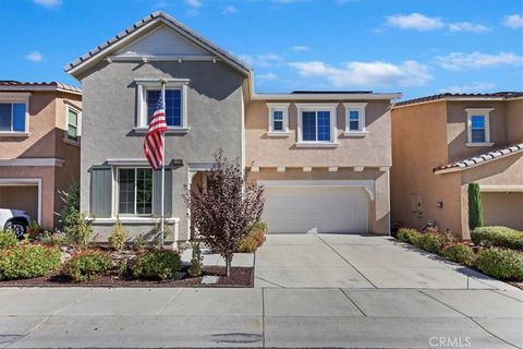 Photo of 24228 Lilac Ln, Lake Elsinore, CA 92532 (MLS # PW25243432)