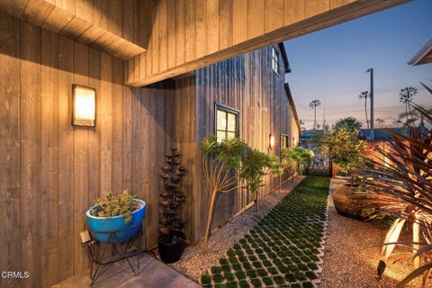 Tiny photo for 2832 Sailor Avenue, Ventura, CA 93001 (MLS # V1-36087)