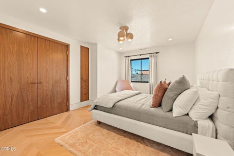 Tiny photo for 2832 Sailor Avenue, Ventura, CA 93001 (MLS # V1-36087)