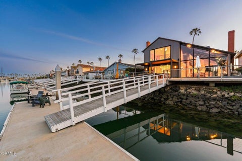 Tiny photo for 2832 Sailor Avenue, Ventura, CA 93001 (MLS # V1-36087)