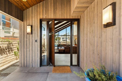 Tiny photo for 2832 Sailor Avenue, Ventura, CA 93001 (MLS # V1-36087)