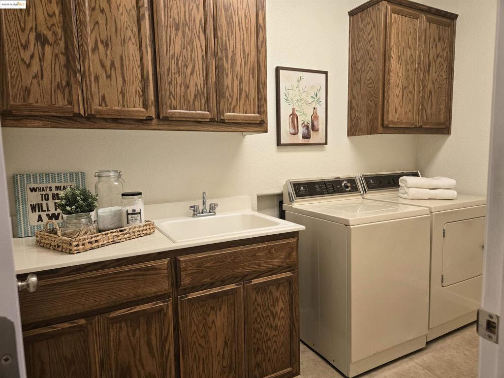 ROSE GARDEN - Residential