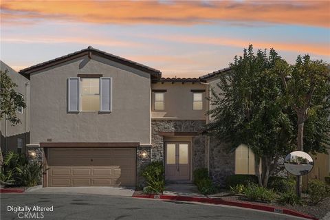 Tiny photo for 5692 Como Cir, Woodland Hills, CA 91367 (MLS # DW26049930)