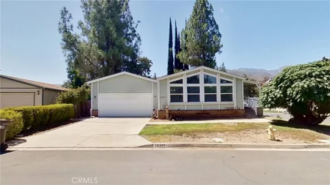 10301 Wagonroad W, Corona, CA 92883 - MLS#: OC26125318