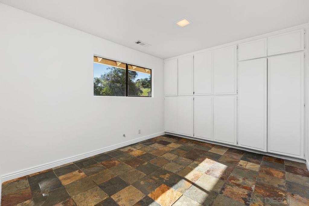 Valley Center - Residential