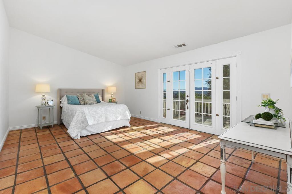 Valley Center - Residential