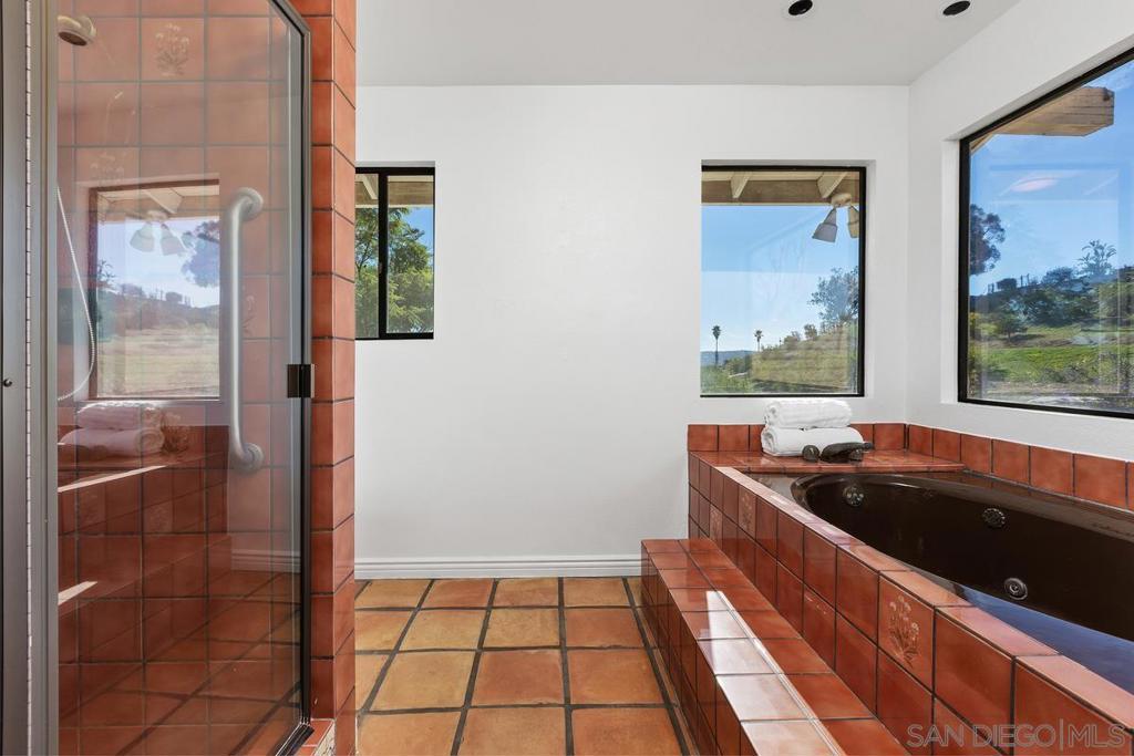 Valley Center - Residential