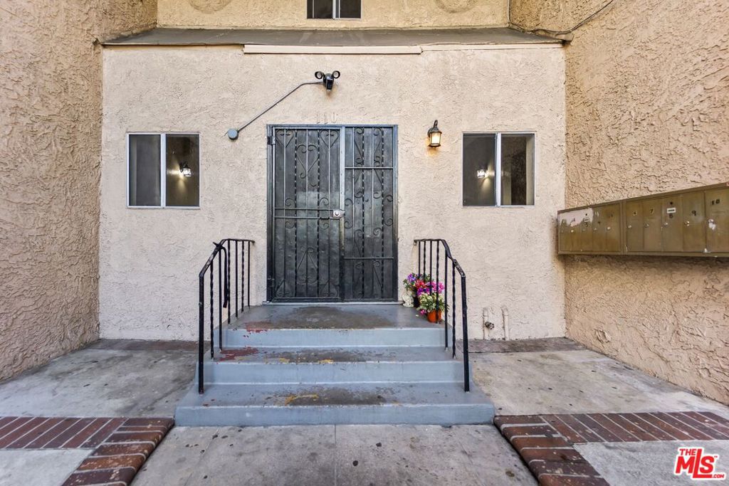 110 E Cedar Street