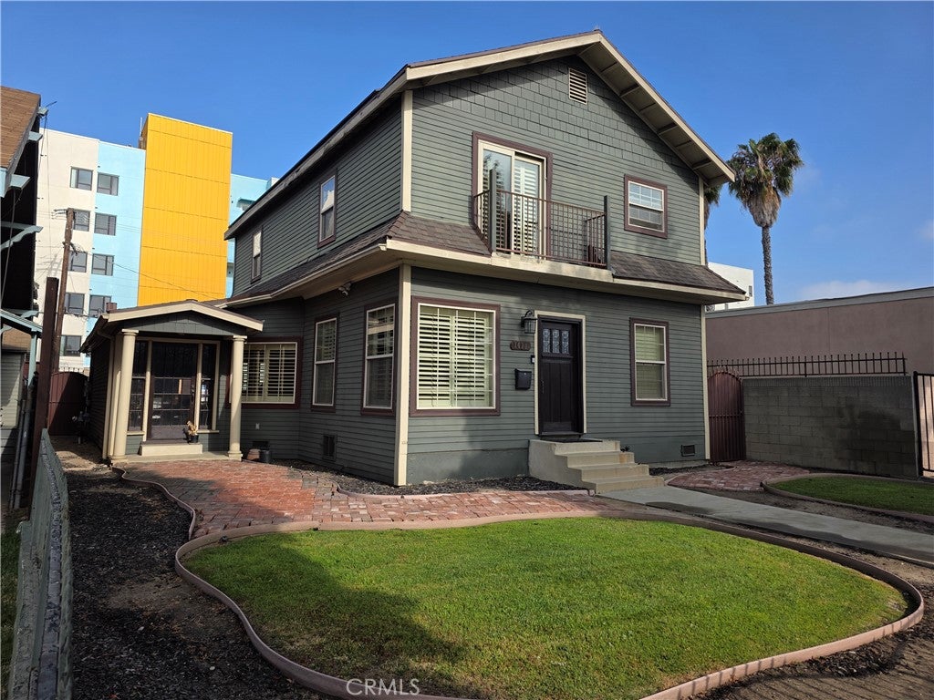 1411 Elm Avenue