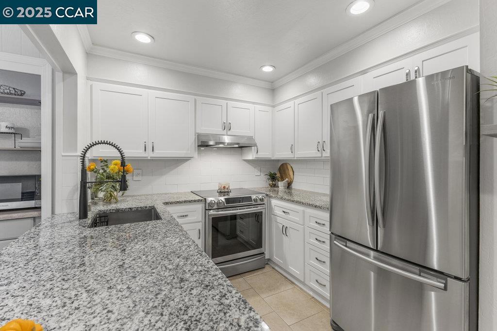 GARDEN CREEK - Residential
