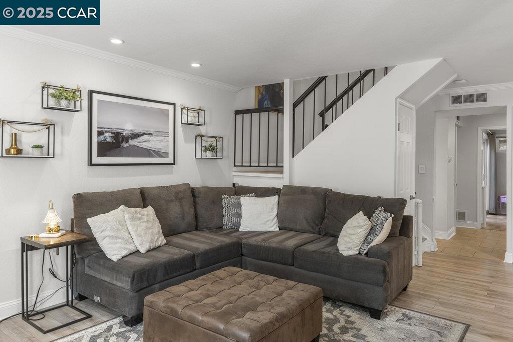 GARDEN CREEK - Residential